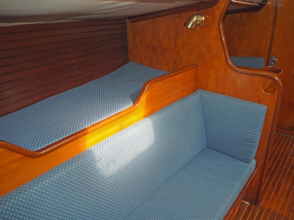 Salon, H&eacute;bergements